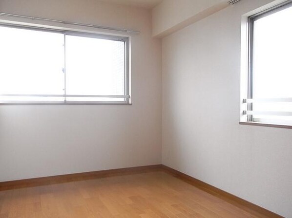 リリエンベルグ弐番館の物件内観写真